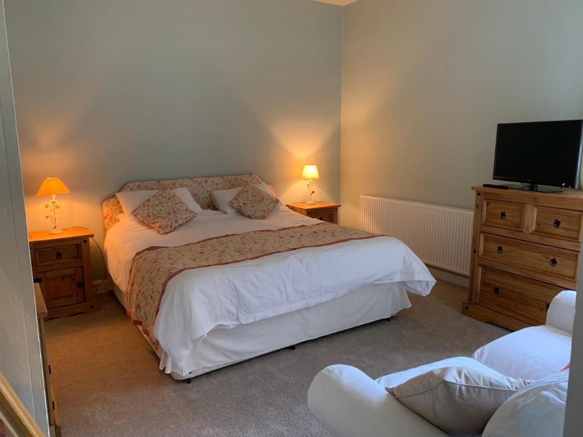 Boulston Manor Guest House Хавърфордуест Екстериор снимка