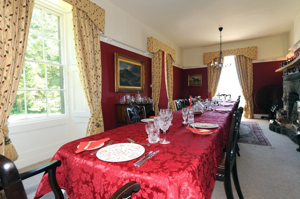 Boulston Manor Guest House Хавърфордуест Екстериор снимка