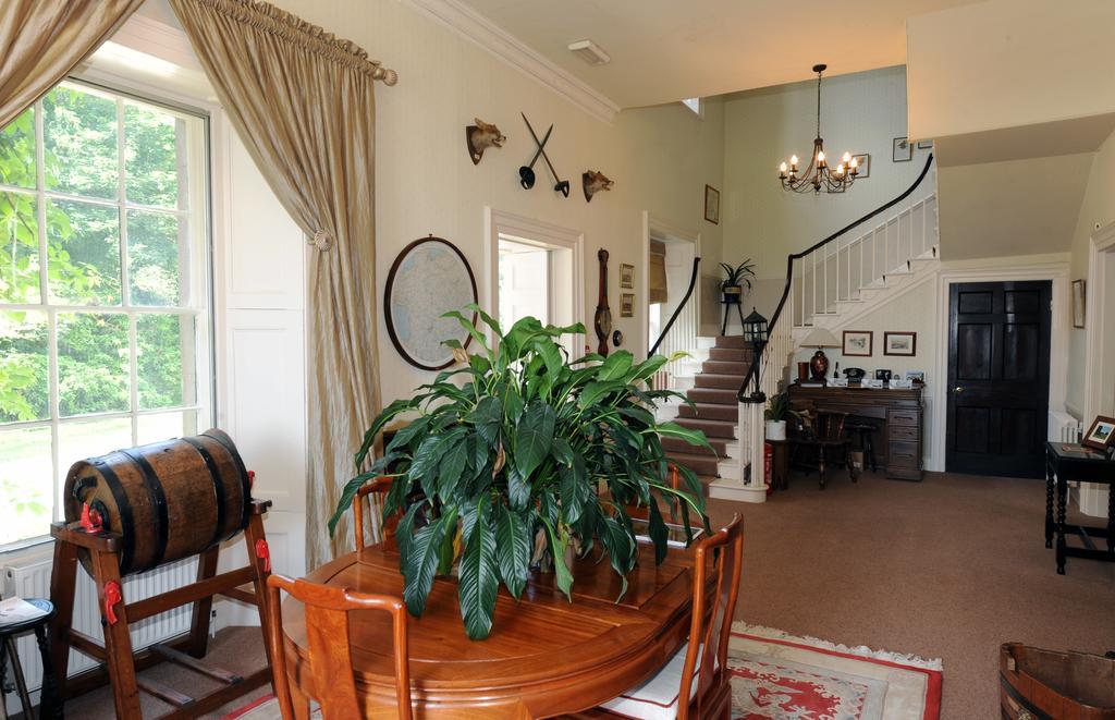 Boulston Manor Guest House Хавърфордуест Екстериор снимка