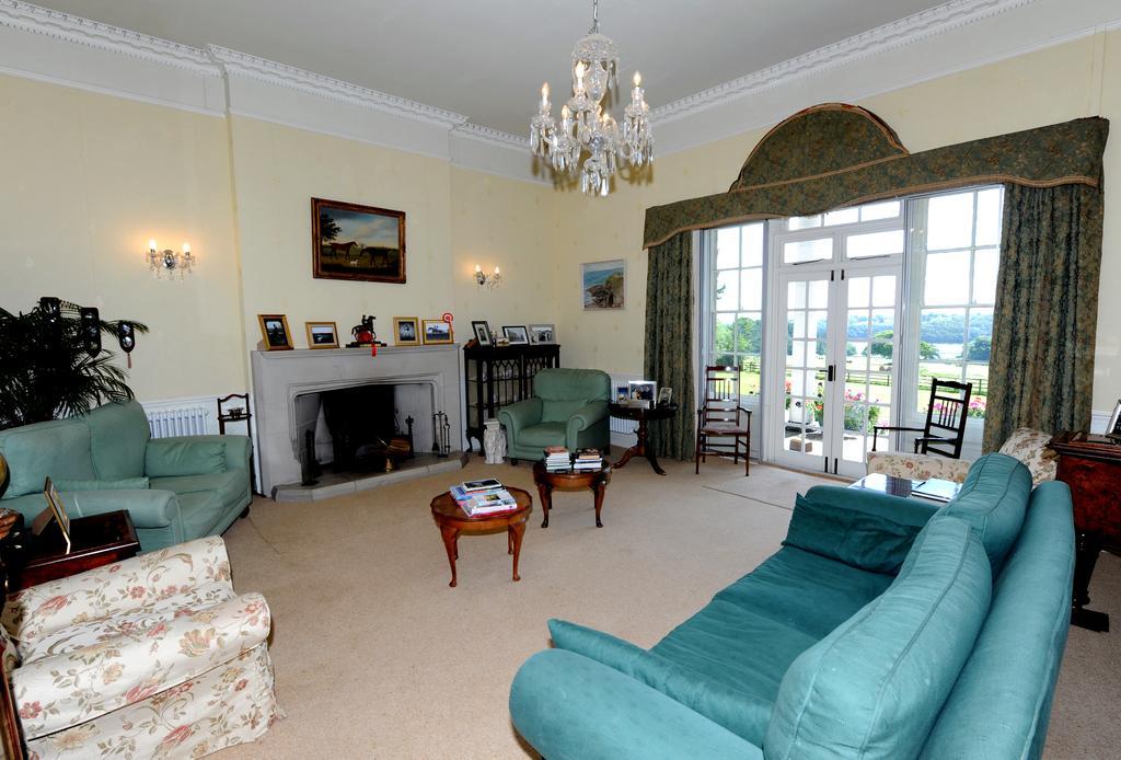 Boulston Manor Guest House Хавърфордуест Екстериор снимка