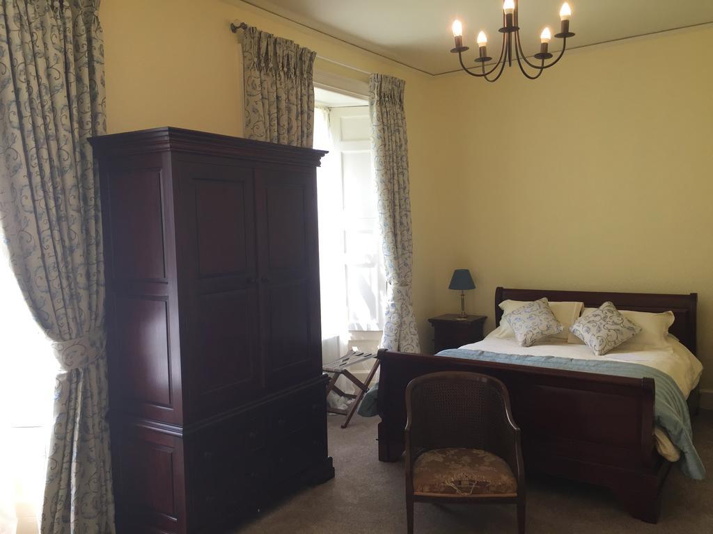 Boulston Manor Guest House Хавърфордуест Екстериор снимка