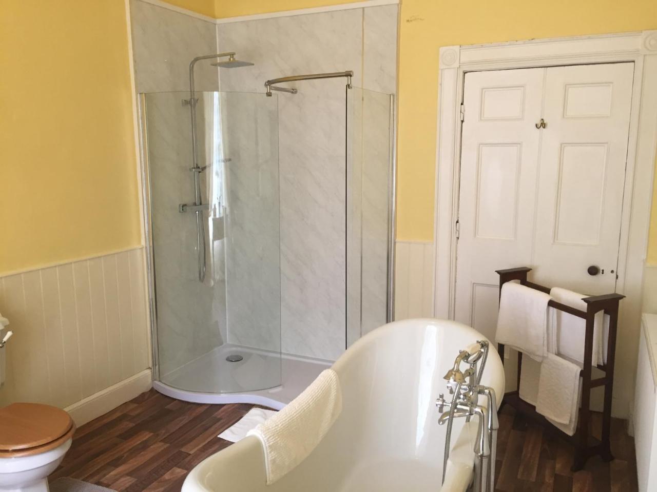 Boulston Manor Guest House Хавърфордуест Екстериор снимка